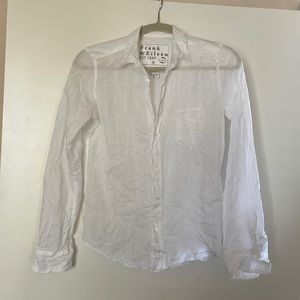 Frank & Eileen “Barry” crinkle button up size small